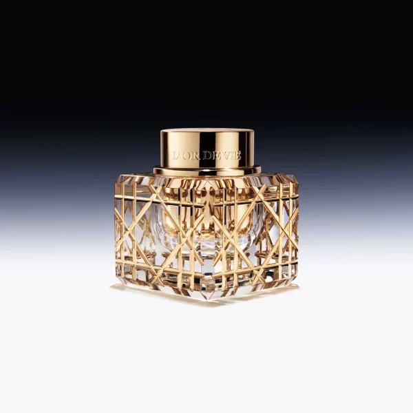 DIOR PRÉSENTE L&rsquo;OR DE VIE LA CREME PAR BACCARAT