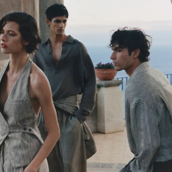 VOYAGER AVEC LA COLLECTION GIORGIO ARMANI MARE 2026