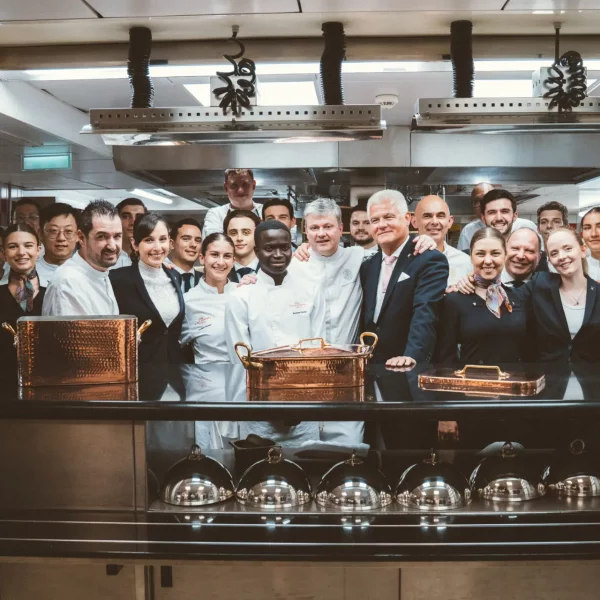 Une nouvelle page dans l&rsquo;histoire du restaurant gastronomique de l&rsquo;Hôtel Plaza Athénée : La Grande Table